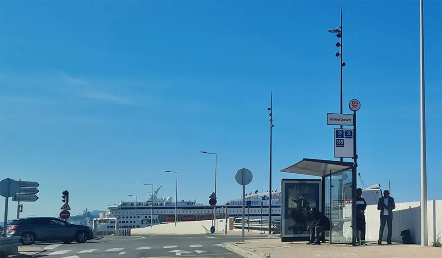 Arret de bus port de croisiere marseille