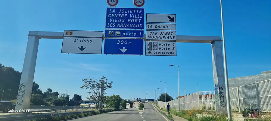 sortie autoroute A55 port de croisière de marseille